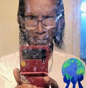 Meet your Posher, Samuel